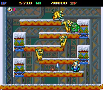 Snow Bros. - Nick & Tom (Japan) screen shot game playing